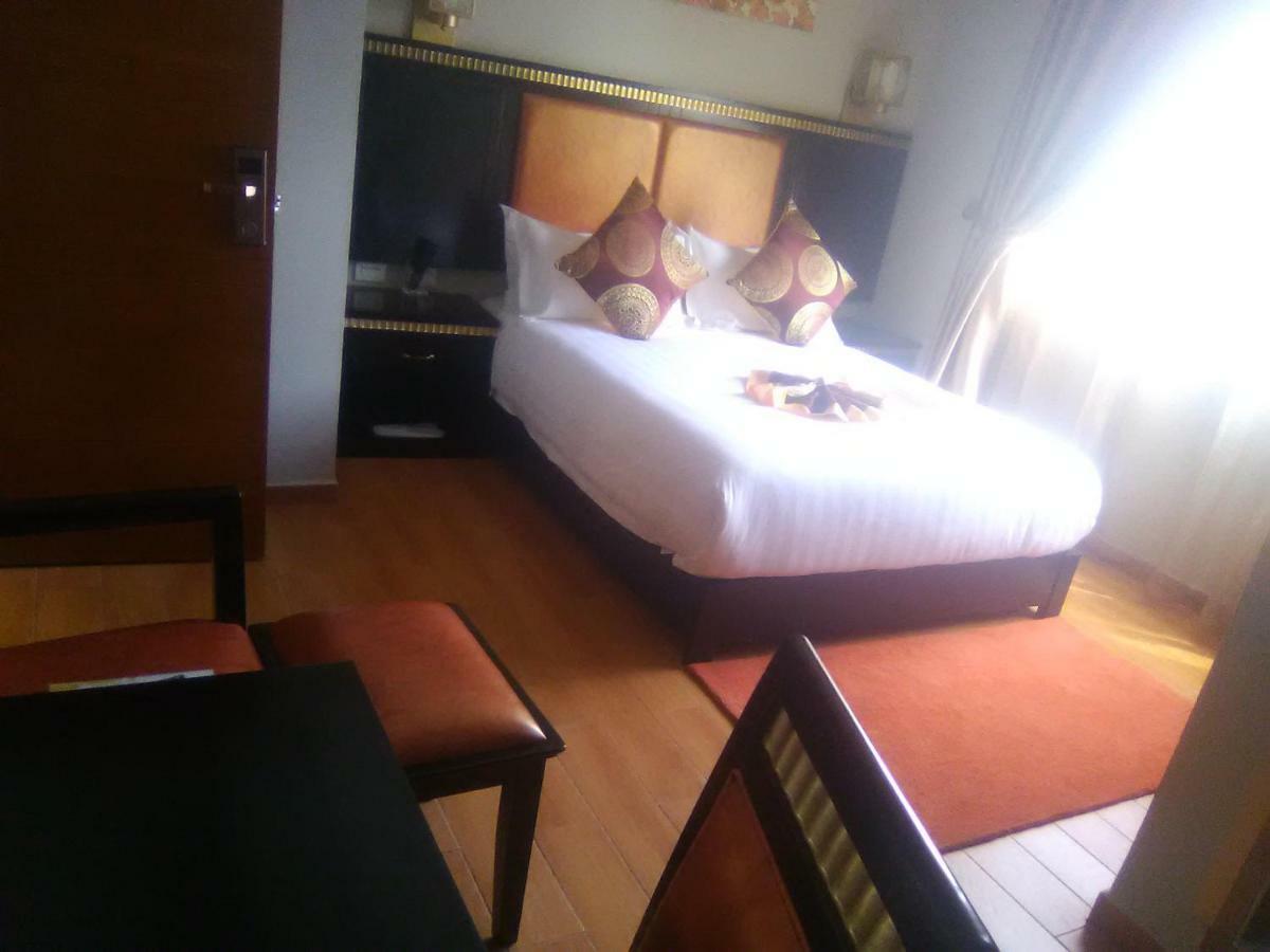 Zigzag Hotel And Spa Addis Abeba Zewnętrze zdjęcie